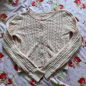 AE Cropped Cable Knit Cardigan